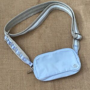 Lululemon Everywhere Crossbody Bag Pastel Blue Raw Linen * Stained
